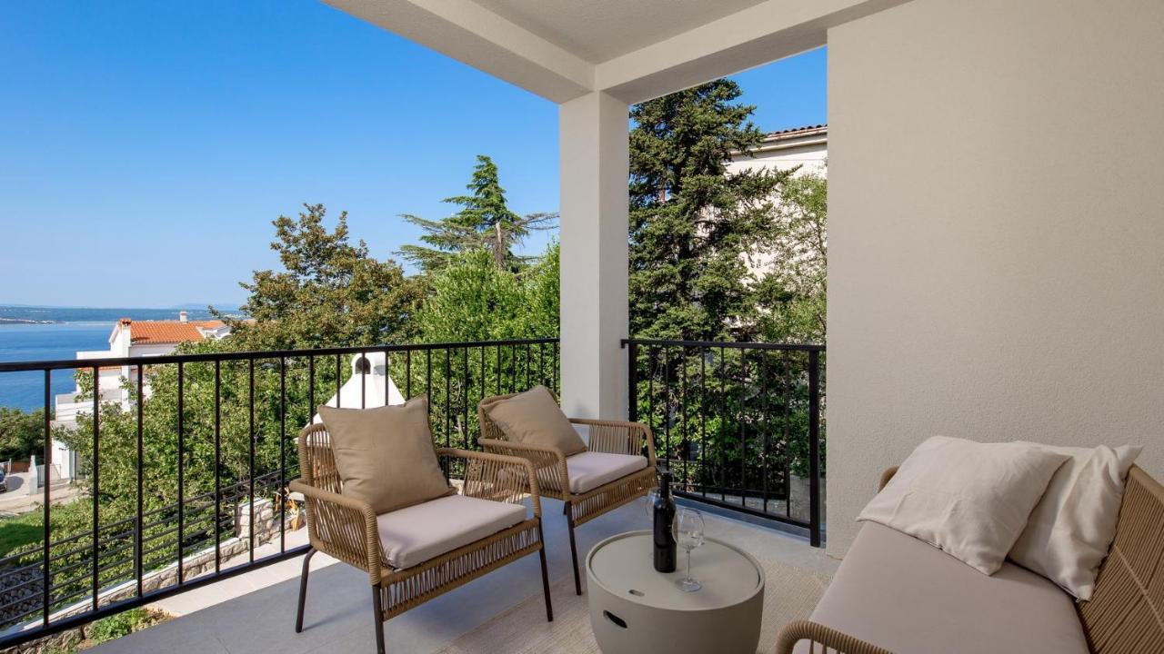 Apartments Villa Frankola With Swimming Pool ซริกเวนิซา ภายนอก รูปภาพ
